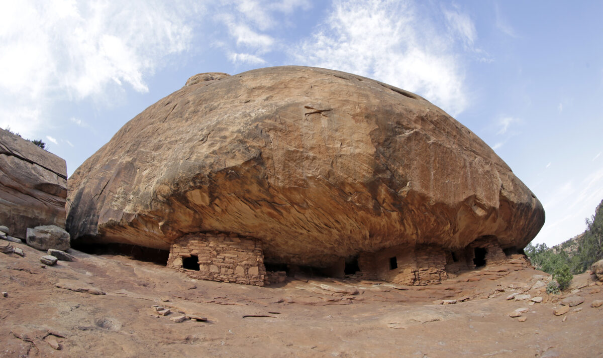 GOP governors intensify resistance to plan to sell land leases for ...